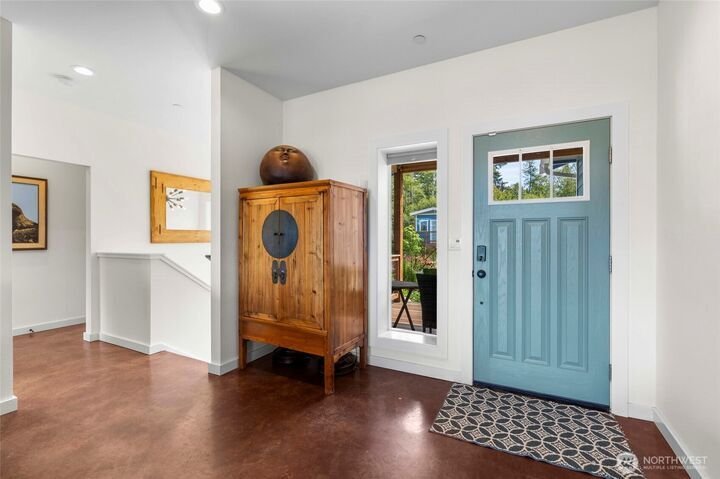 House in Oak Harbor, Washington, United States 3 - 18564484