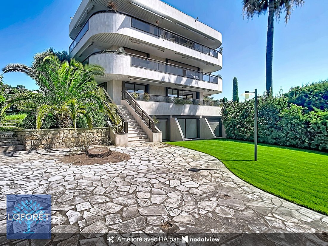 Apartment in Cannes, Provence-Alpes-Côte d'Azur, France 2 - 18560247