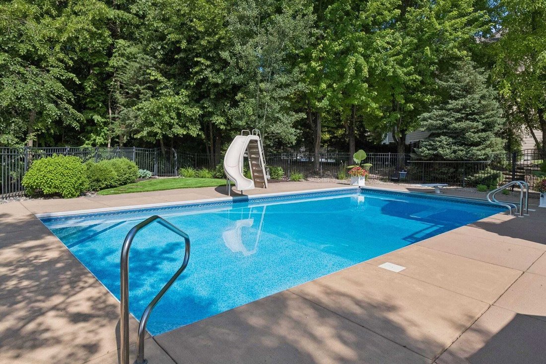 House in Chaska, Minnesota, United States 3 - 18564260