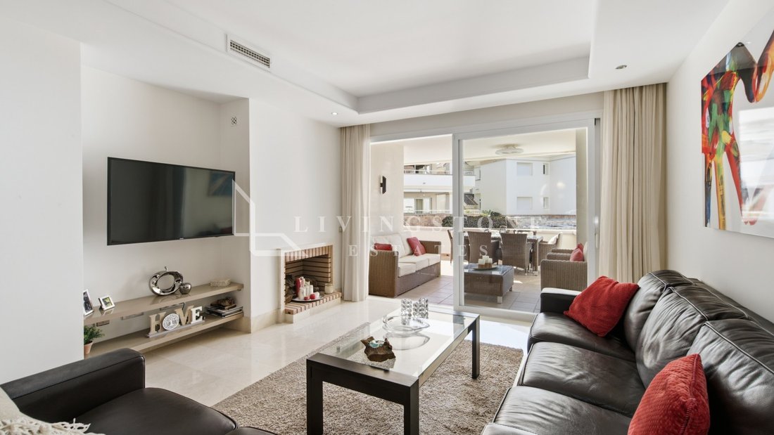 Apartment in Estepona, Andalusia, Spain 3 - 18558449