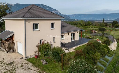 House in Vongnes, Auvergne-Rhône-Alpes, France 1
