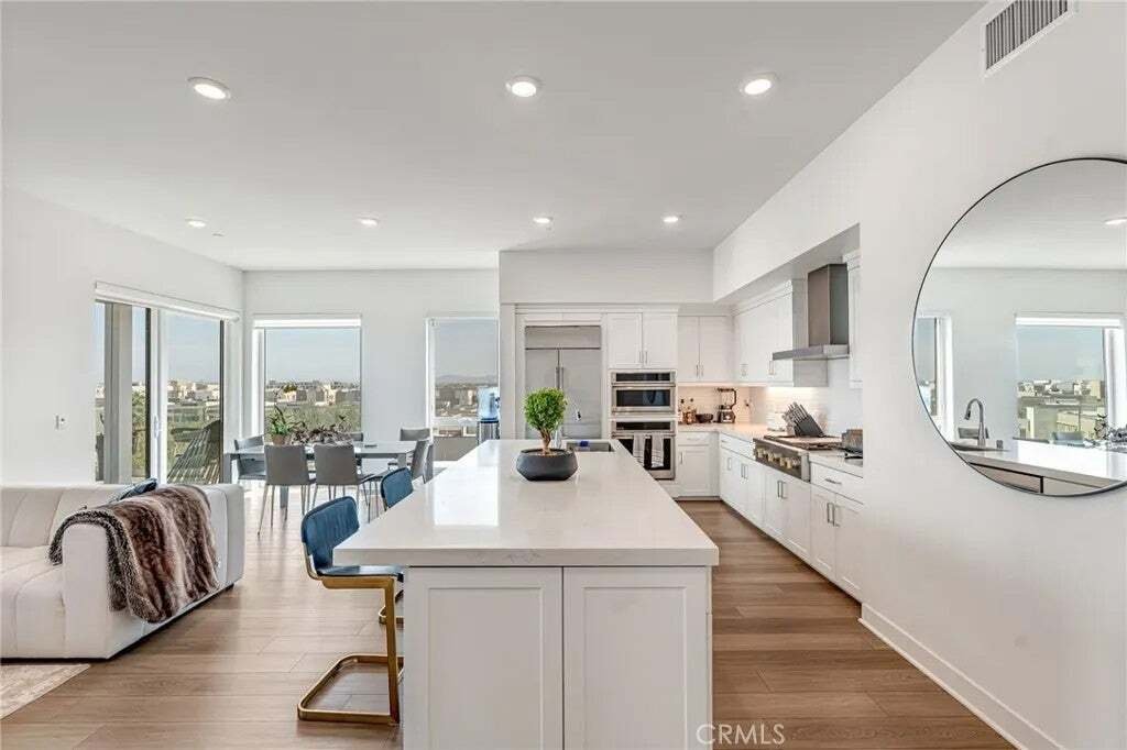 Condo in Irvine, California, United States 1 - 18559384