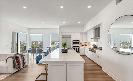 Condo in Irvine, California, United States 1