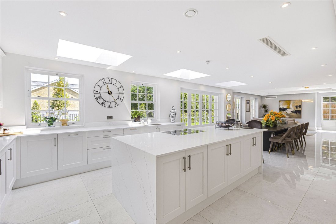 Casa a Cuffley, Northaw and Cuffley, Inghilterra 3 - 18561176