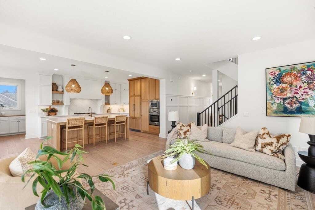 House in Eden Prairie, Minnesota, United States 4 - 18564083