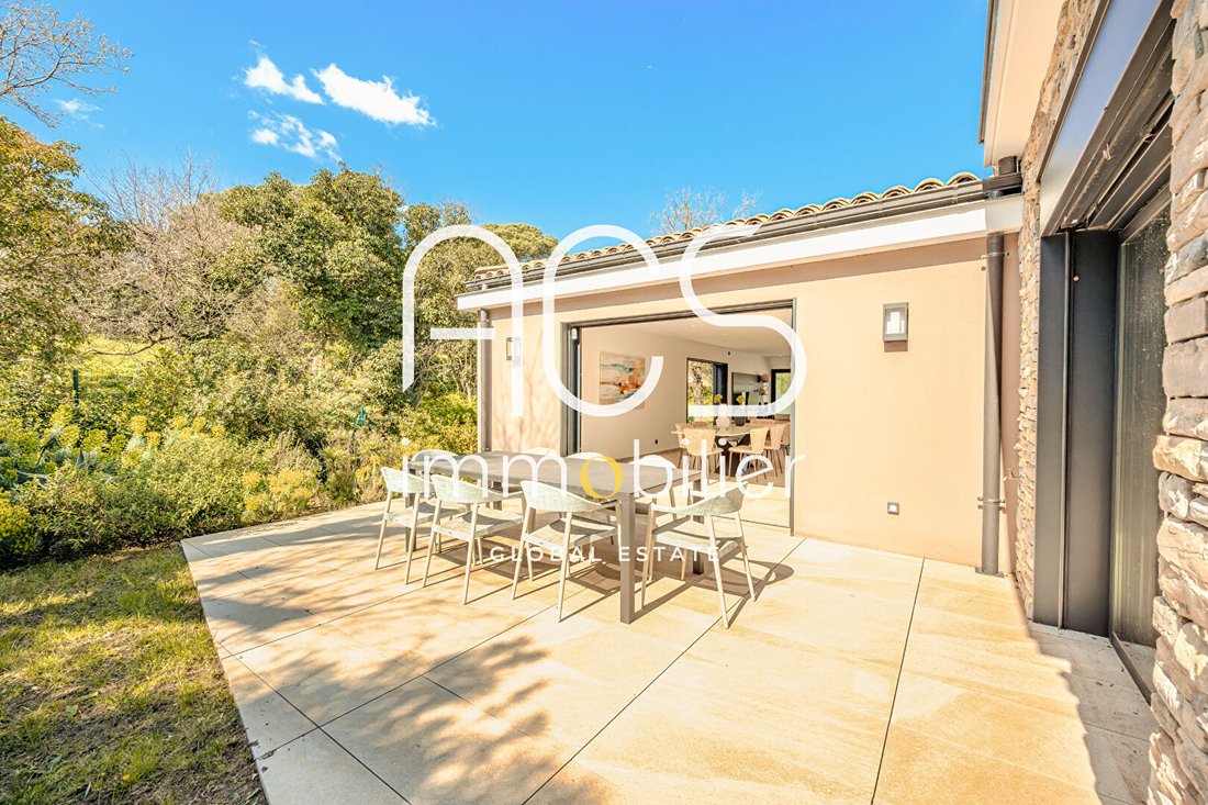 Villa in Gassin, Provence-Alpes-Côte d'Azur, France 3 - 18563813