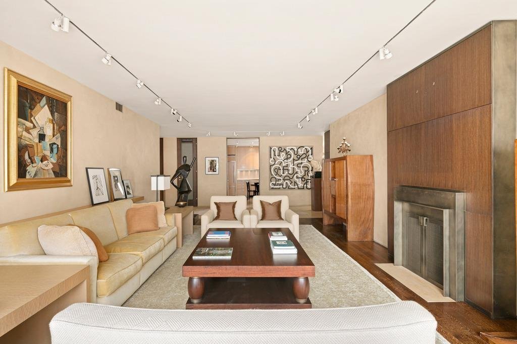 House in New York, New York, United States 1 - 18564493