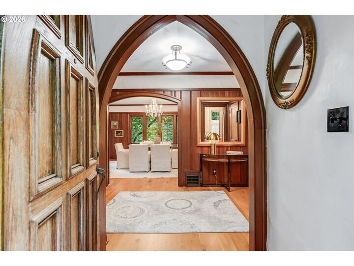 House in Lake Oswego, Oregon, United States 3 - 18564459