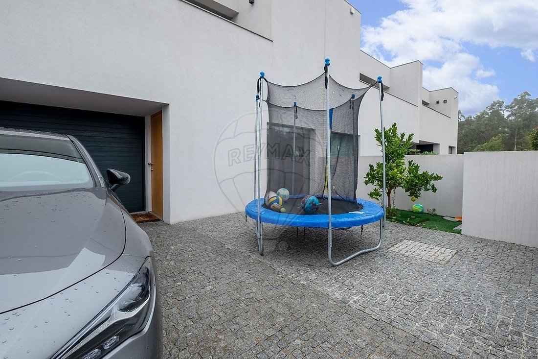 House in Vila Chã, Porto District, Portugal 4 - 18559508
