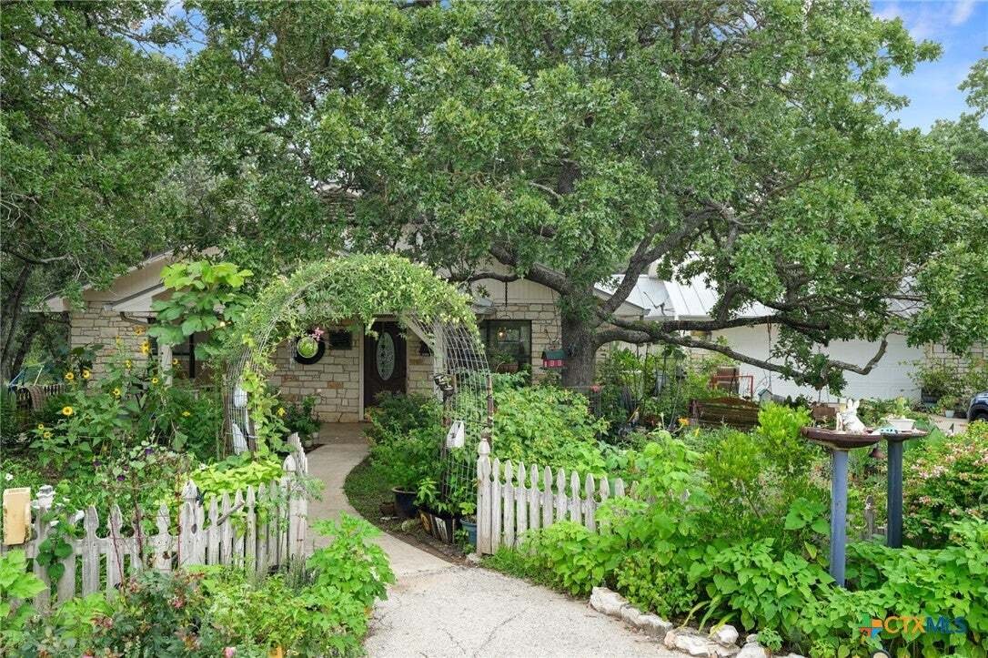 House in Dale, Texas, United States 3 - 18564954