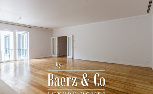 Apartment in Misericordia, Lisbon, Portugal 1