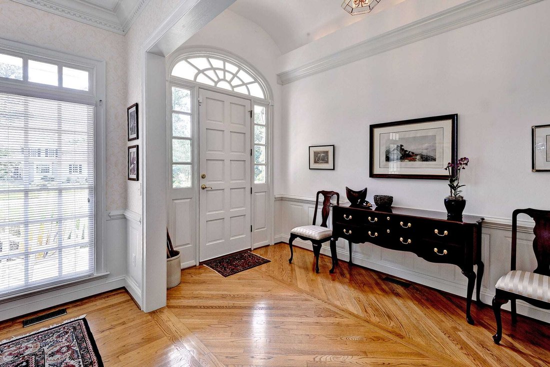 Maison à Williamsburg, Virginie, États-Unis 5 - 18558451