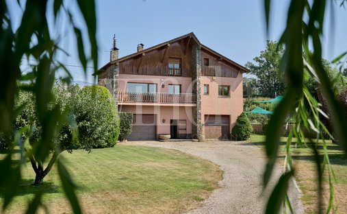 House in Puigcerda, Catalonia, Spain 1