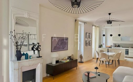 Apartment in Vauban, 6e Arrondissement, Marseille 1