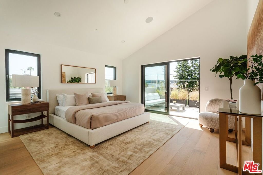 House in Los Angeles, California, United States 4 - 18511059