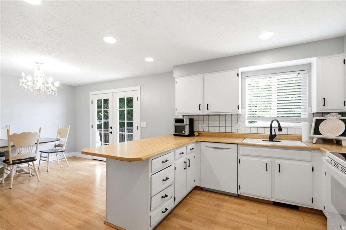House in Farmington, Utah, United States 5 - 18561434