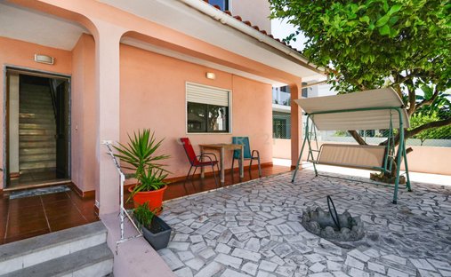 Villa in Aroeira, Charneca de Caparica e Sobreda, Portugal 1