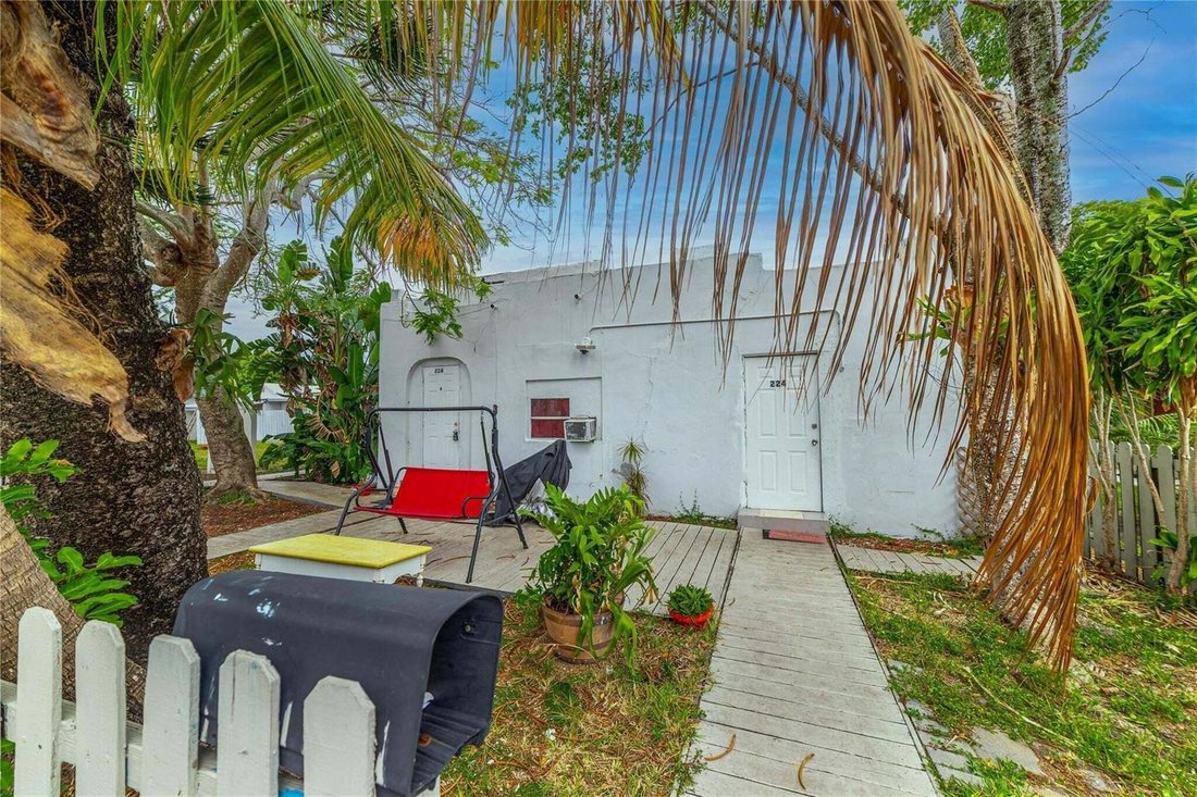 Apartment in Dania Beach, Florida, United States 5 - 18566075