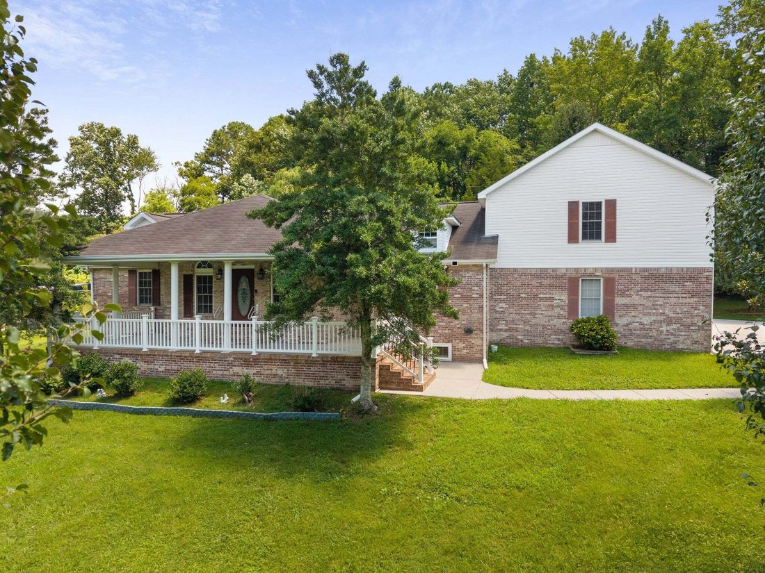 House in Manchester, Tennessee, United States 1 - 18564843