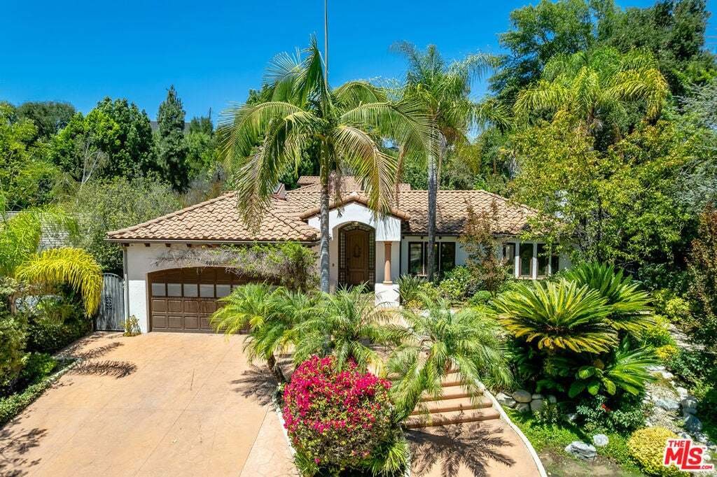 House in Los Angeles, California, United States 1 - 18245039