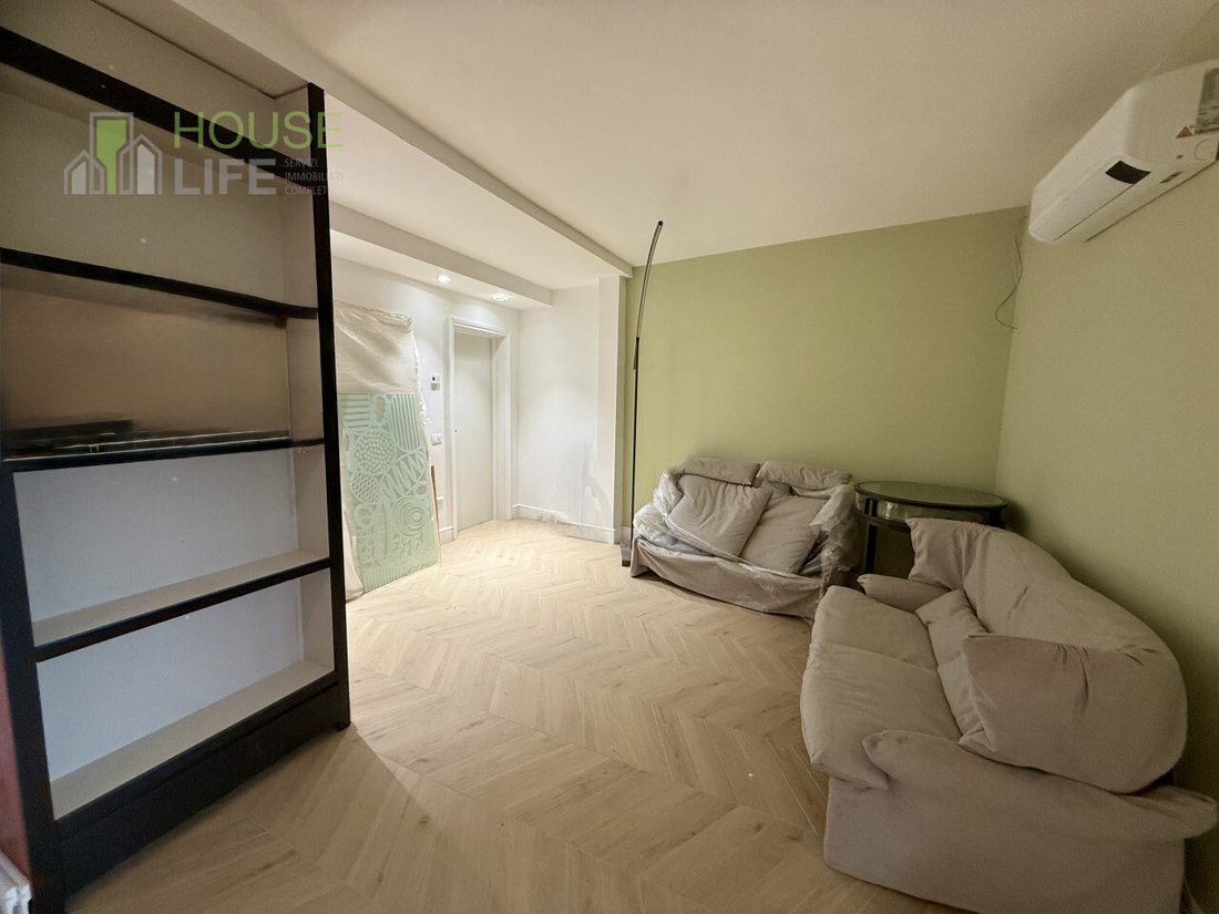 Apartment in Center, Vicenza, Veneto 4 - 18563470