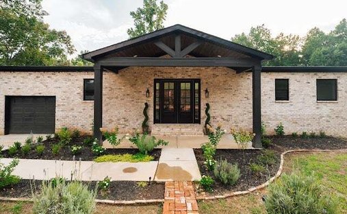 House in Santa Fe, Tennessee, United States 1