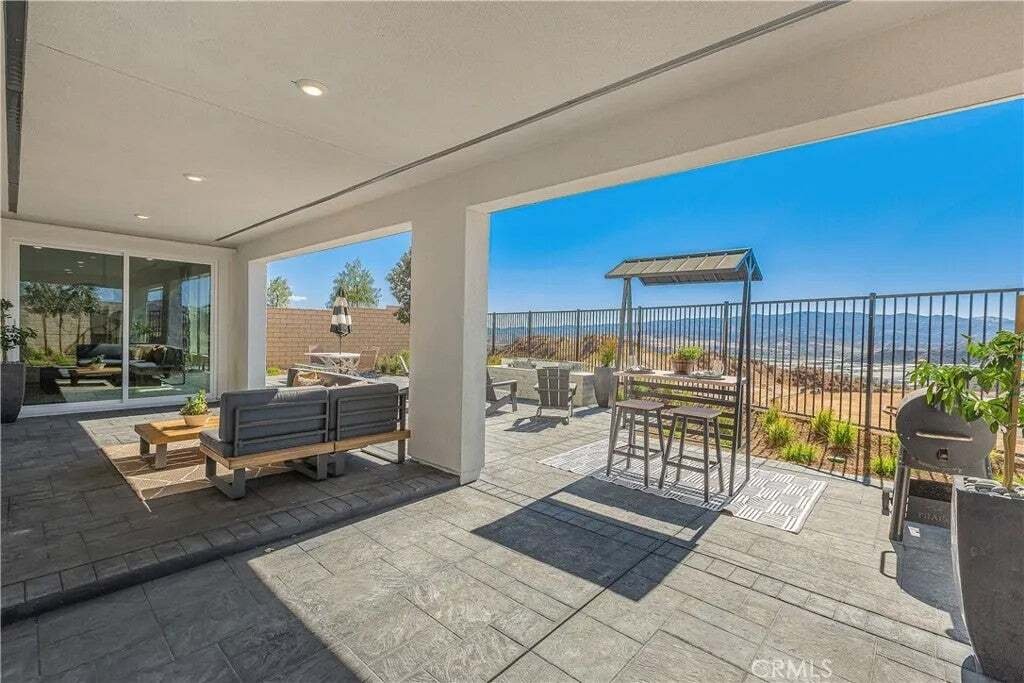 House in Castaic, California, United States 4 - 18562200