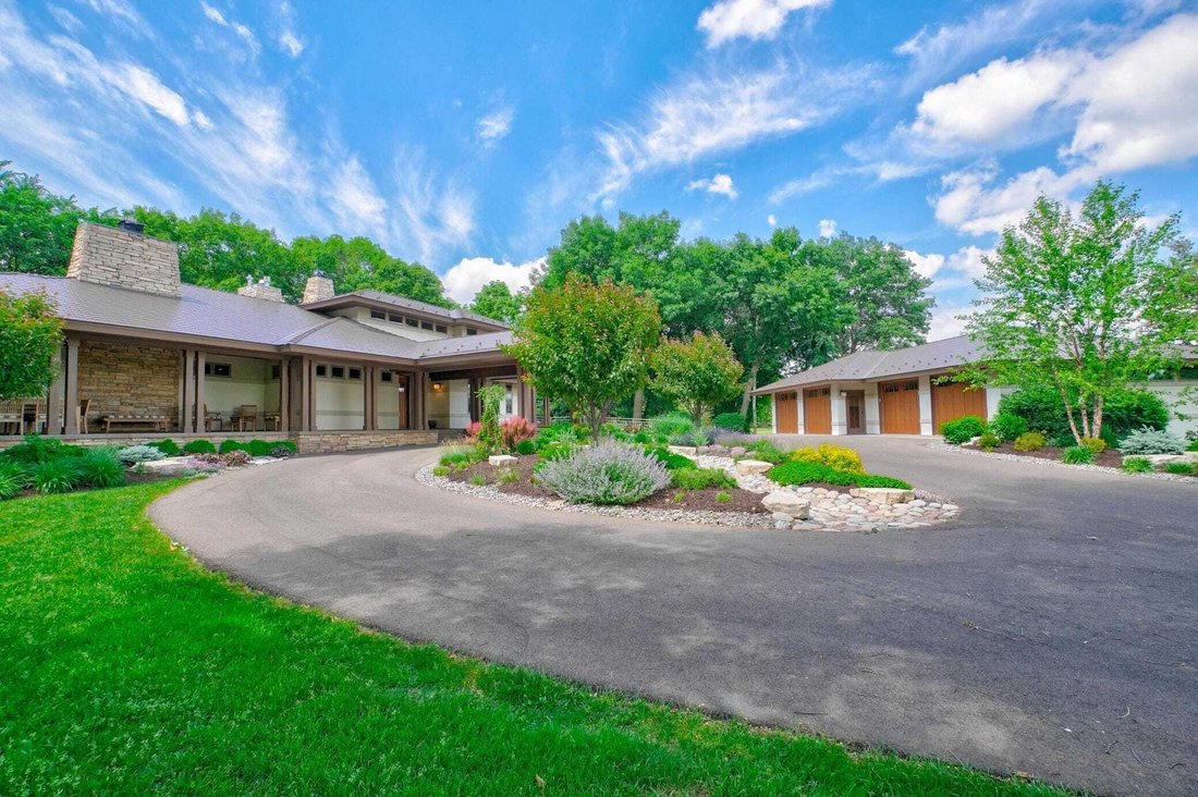 House in Hudson, Wisconsin, United States 3 - 18564105