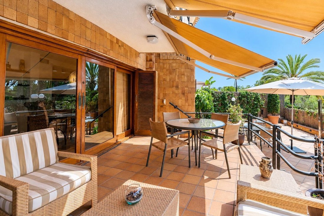Villa in Santa Pola, Valencian Community, Spain 4 - 18563157