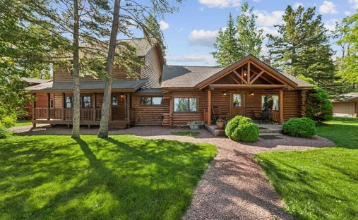 House in Ashland, Wisconsin, United States 1