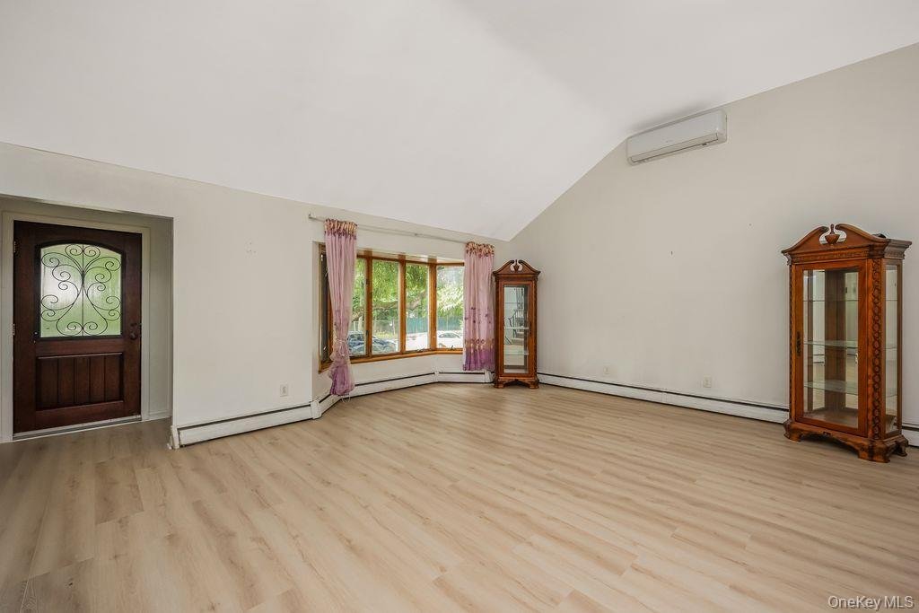 House in Jericho, New York, United States 4 - 18561306