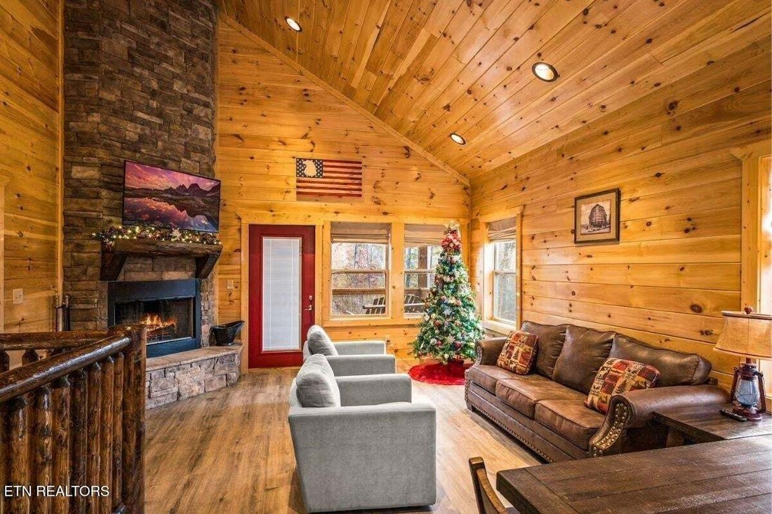 House in Sevierville, Tennessee, United States 3 - 18562152