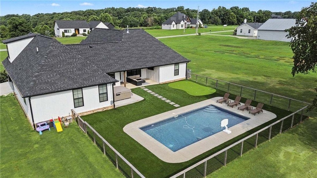 House in Farmington, Arkansas, United States 2 - 18558268
