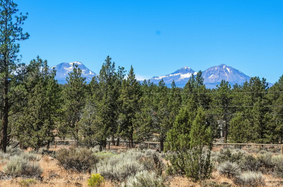 Land in Bend, Oregon, United States 3 - 18564934
