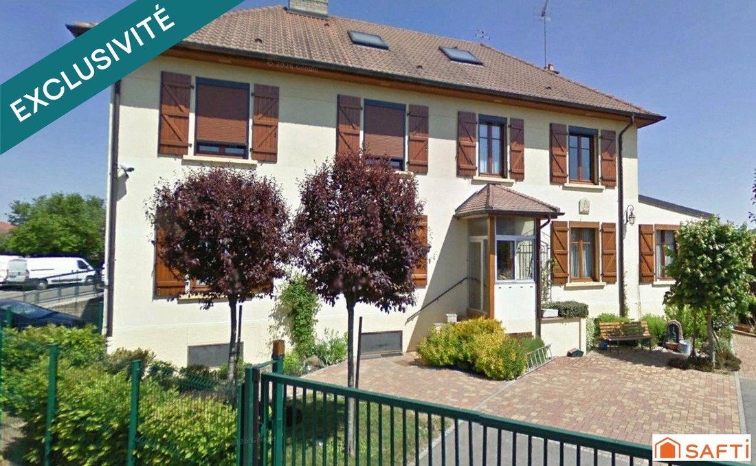 Otros en Ouest, Mirecourt, Francia 5 - 18566714