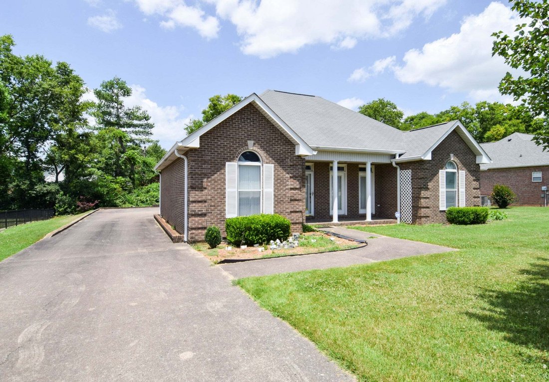 House in Gallatin, Tennessee, United States 2 - 18558471
