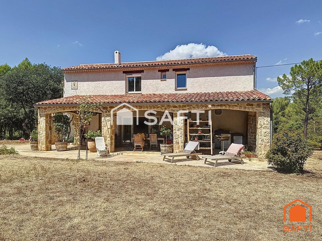 House in Aups, Provence-Alpes-Côte d'Azur, France 1 - 17938803