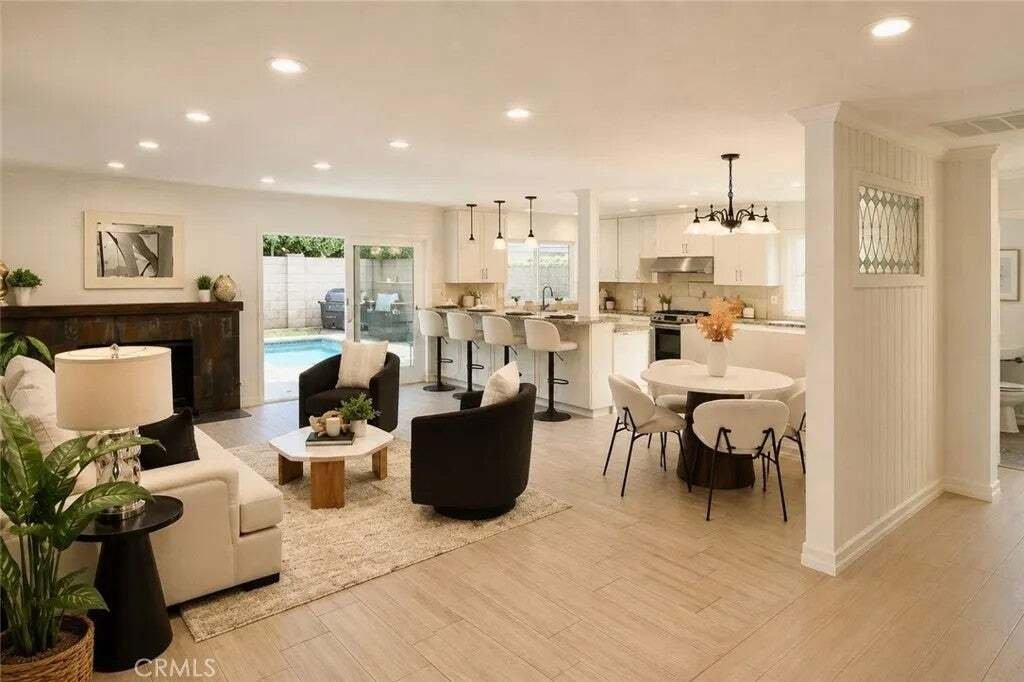 House in Seal Beach, California, United States 5 - 18565227
