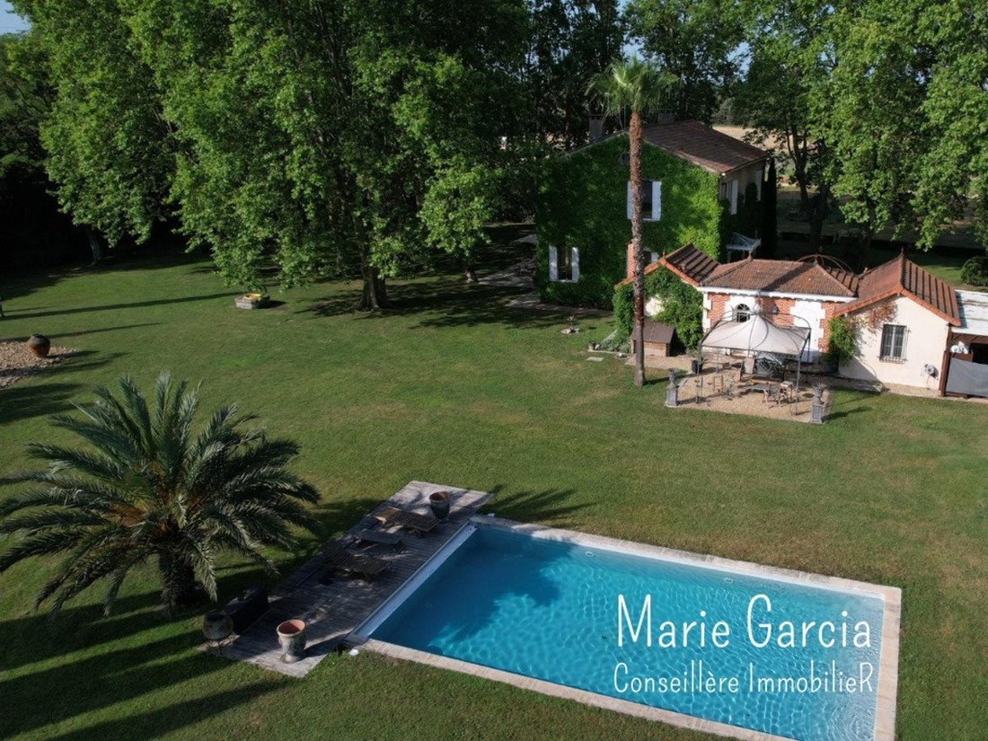 House in Garrigues, Nimes, France 2 - 18566762
