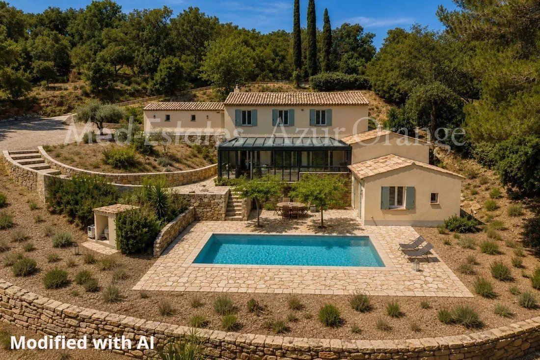 Villa in Grimaud, Provence-Alpes-Côte d'Azur, France 3 - 18260640