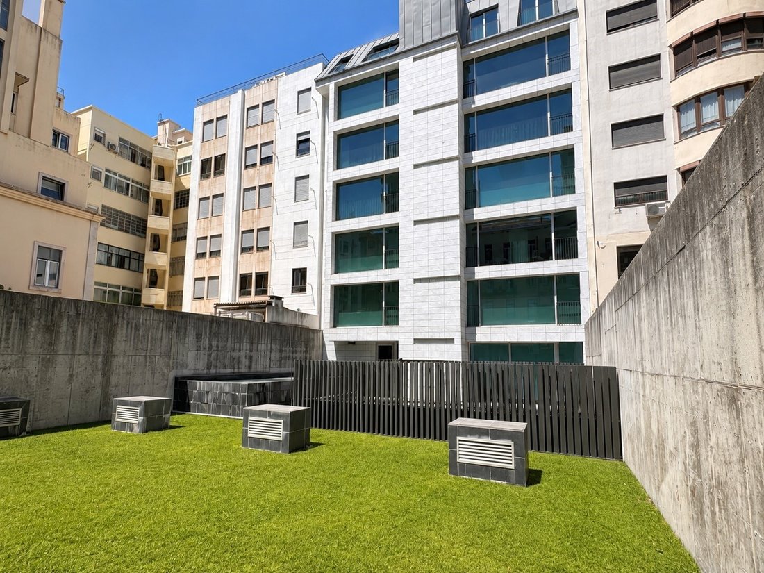 Apartment in Avenidas Novas, Lisbon, Portugal 3 - 18566213