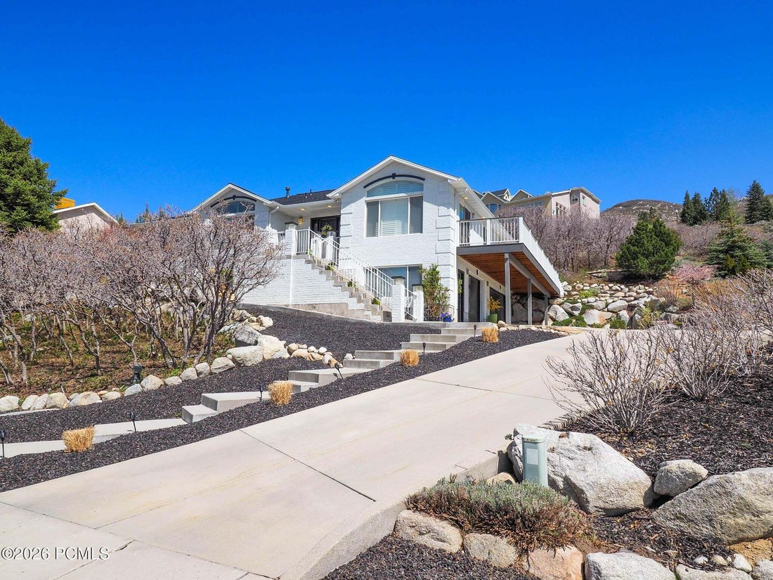 House in Sandy, Utah, United States 2 - 18558460
