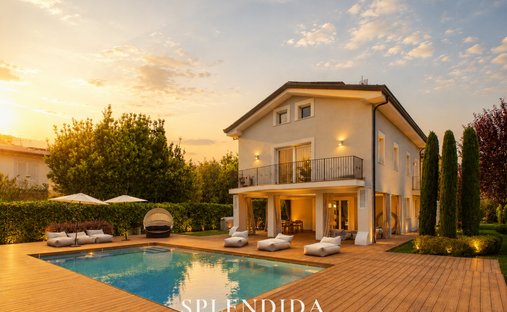 Villa in Caranna-Vaiana, Forte dei Marmi, Tuscany 1
