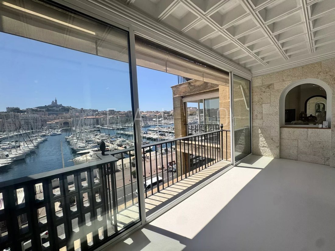 Apartment in Hôtel de Ville, Marseille 2ème, Marseille 4 - 18201597