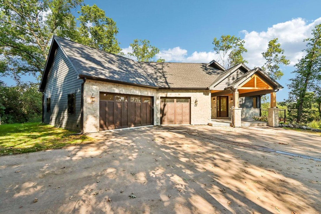 House in Lake Geneva, Wisconsin, United States 4 - 18565097