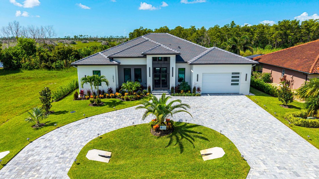 House in Naples, Florida, United States 3 - 18558264