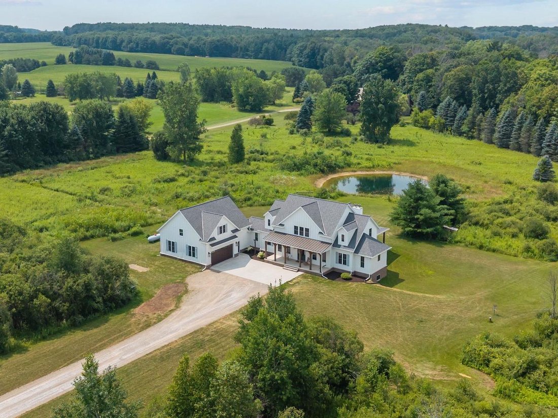 House in Little Suamico, Wisconsin, United States 2 - 18561531
