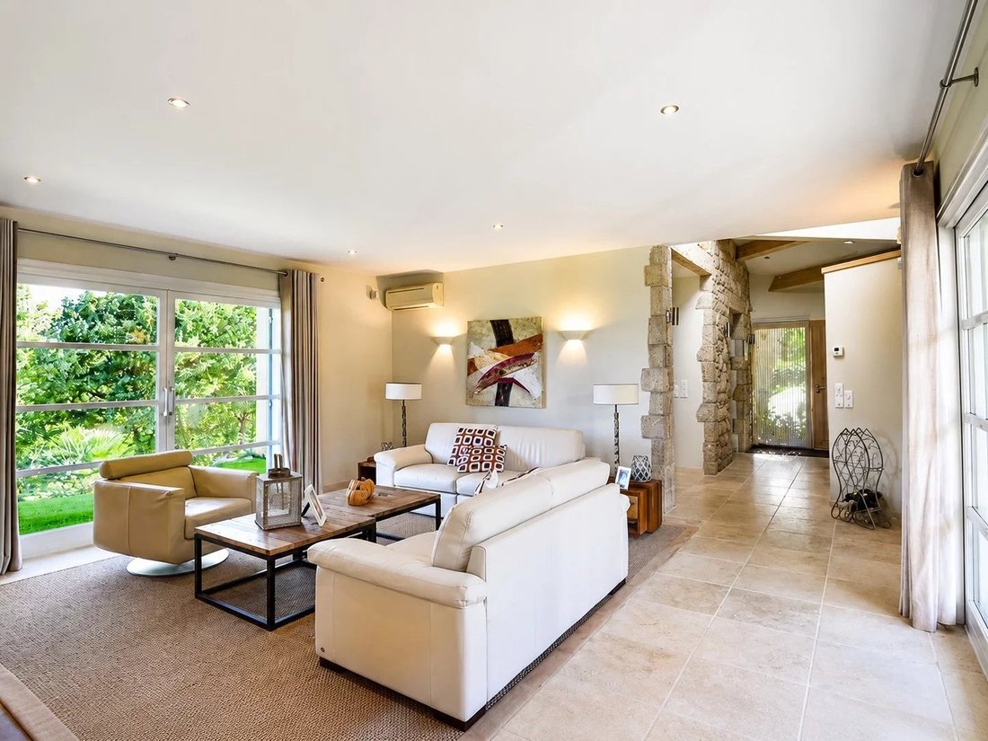 Villa à Tourrettes, Provence-Alpes-Côte d'Azur, France 4 - 16898423