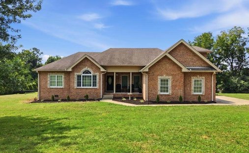 House in Castalian Springs, Tennessee, United States 1