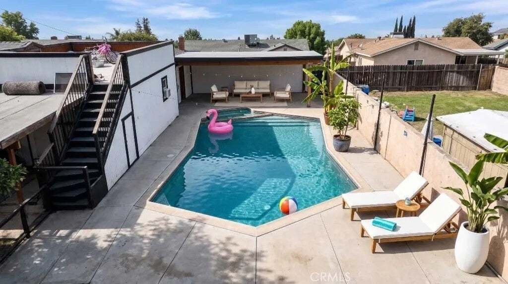 House in Santa Ana, California, United States 1 - 18559348